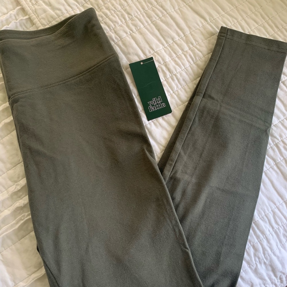 Wild fable leggings